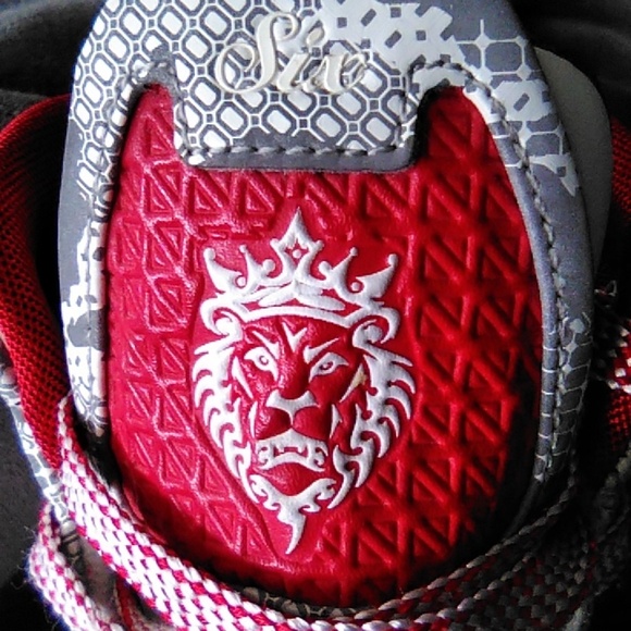 LeBron 6 'Ohio State' - Picture 8 of 15